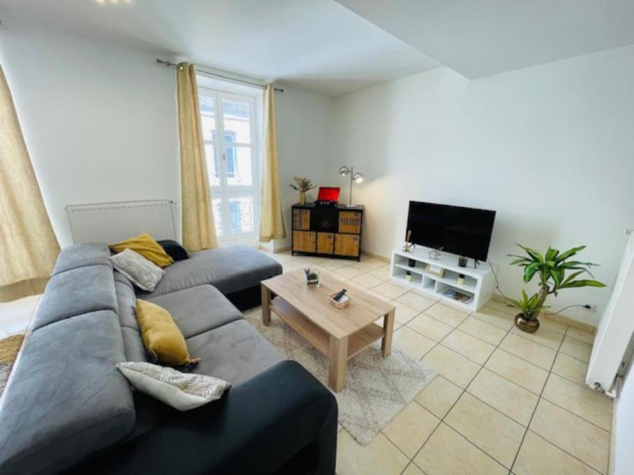 Appartement Le Duplex - Hyper Centre-ville - 6 Voyageurs
